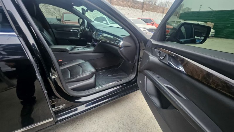 邢台18年凯迪拉克CT67