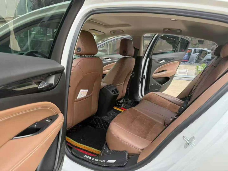 徐州22年别克君越8