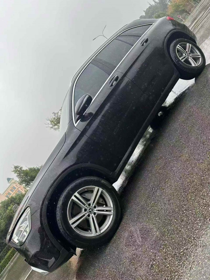 泸州21年奔驰GLC3