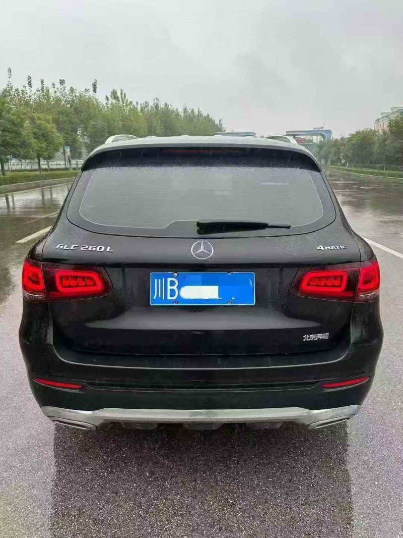 泸州21年奔驰GLC9