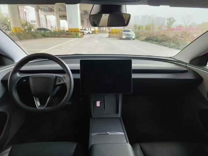 嘉兴25年特斯拉MODEL 34