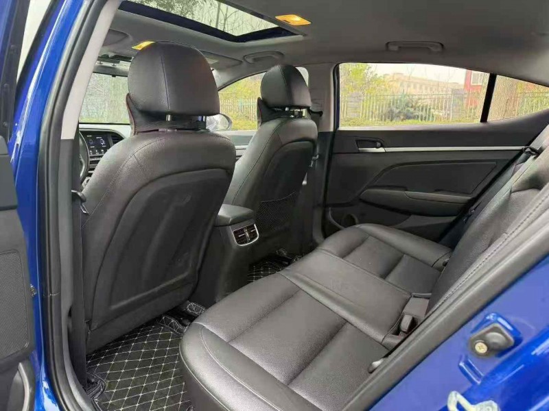 邵阳20年现代领动6