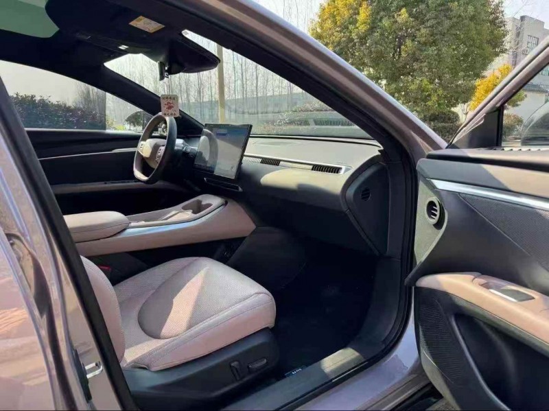 连云港25年小鹏汽车m036