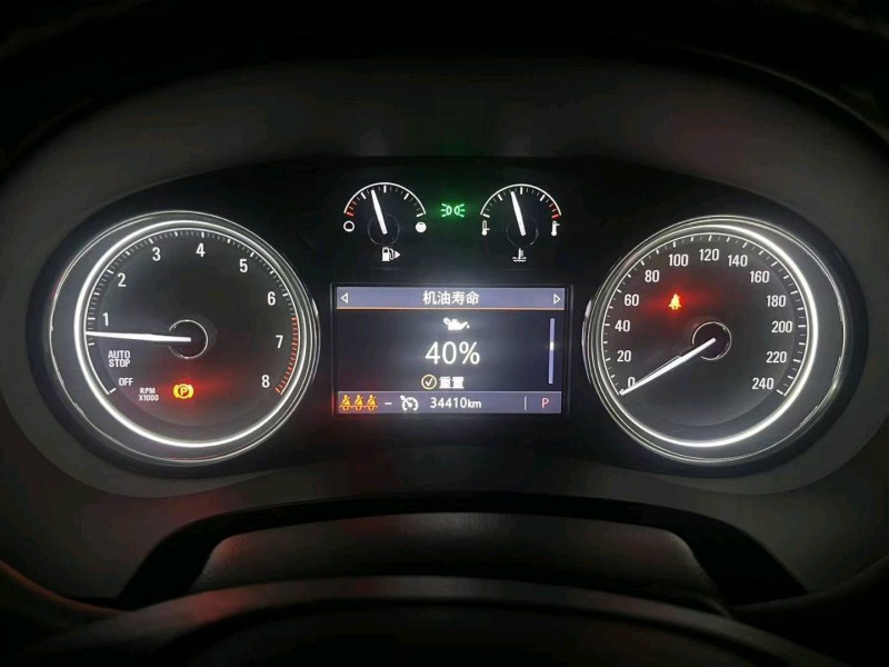 遵义21年别克君越2