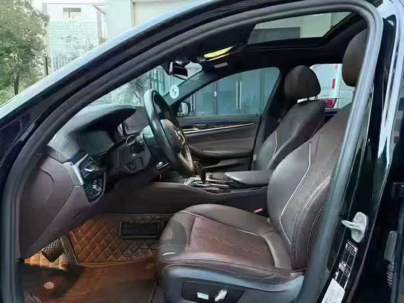 深圳22年宝马5系5