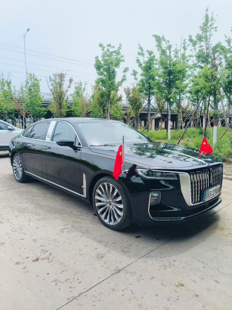 青岛22年红旗H93