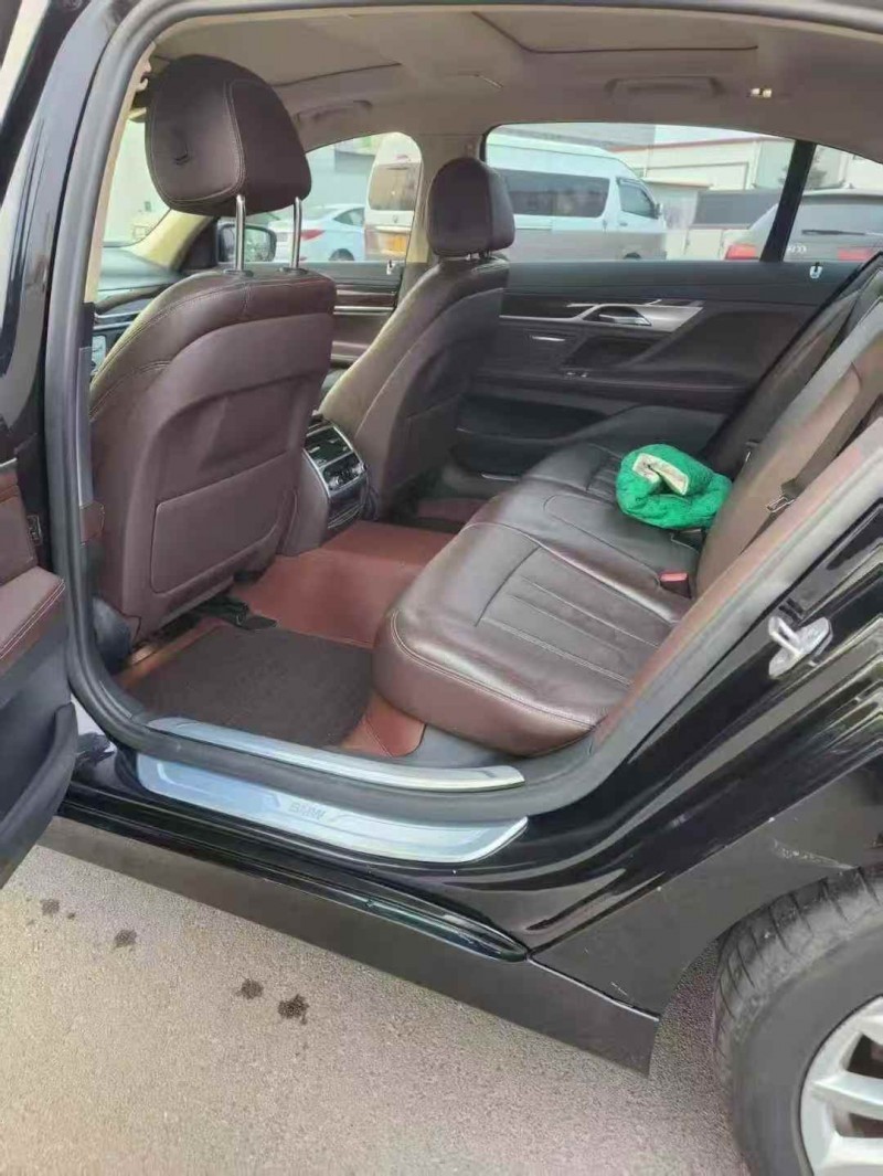 邯郸19年宝马7系4