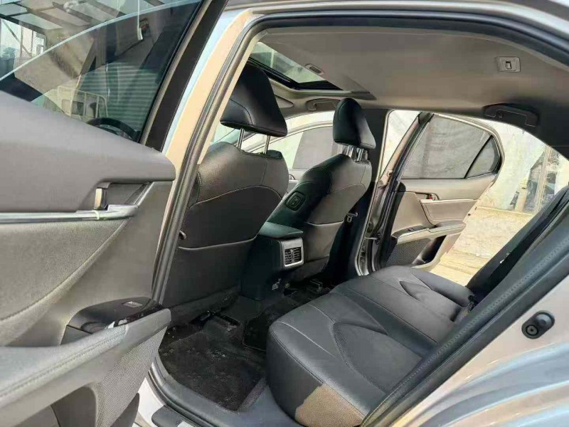 徐州21年丰田凯美瑞8