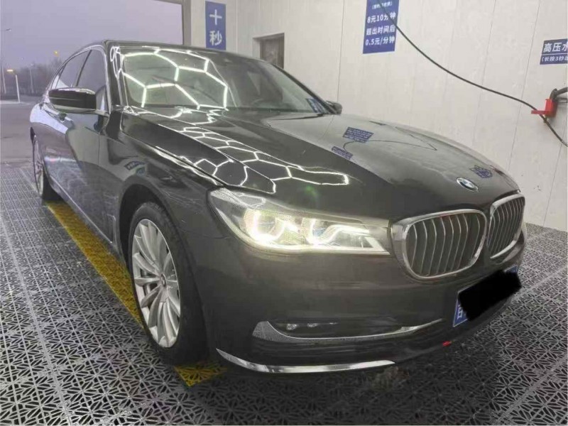 阳泉17年宝马7系2