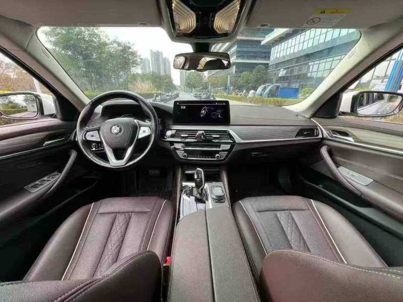 东莞21年宝马5系4