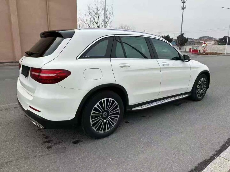 东营19年奔驰GLC7