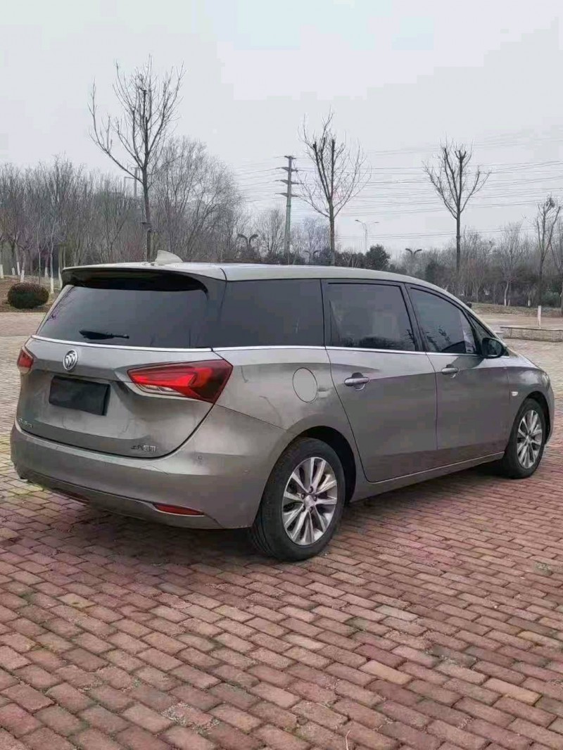 潍坊19年别克GL68