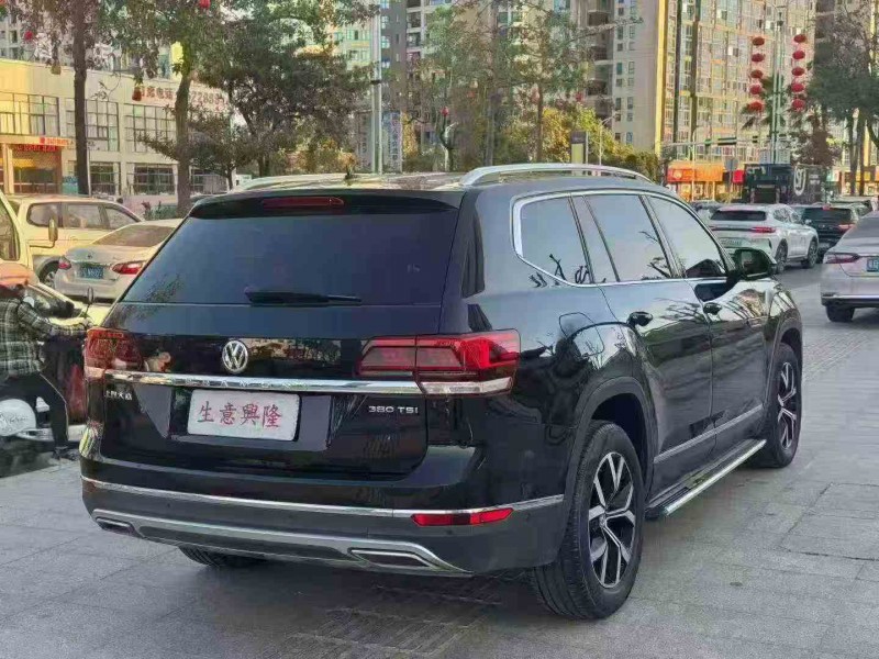 汕头21年大众途昂8