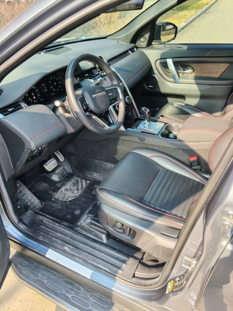 青岛22年路虎发现4