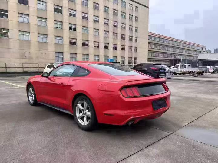 杭州16年福特野马4