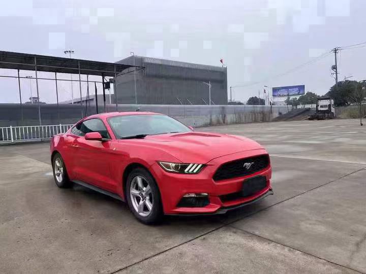 杭州16年福特野马5