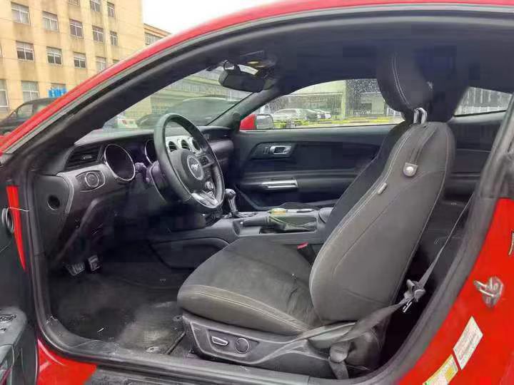 杭州16年福特野马7