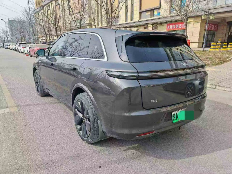 宝鸡23年理想L77