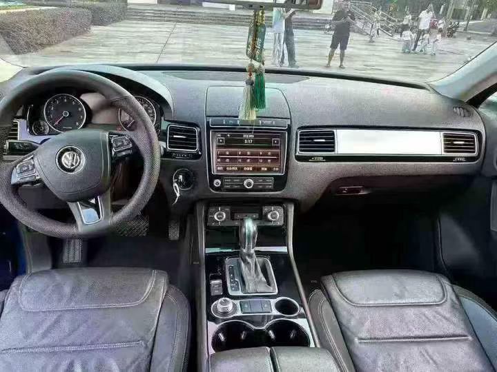 杭州17年大众途锐7