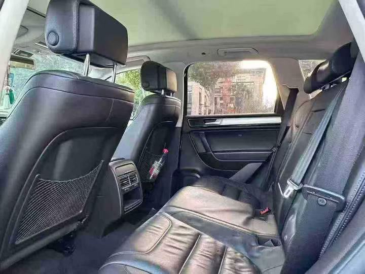 杭州17年大众途锐8