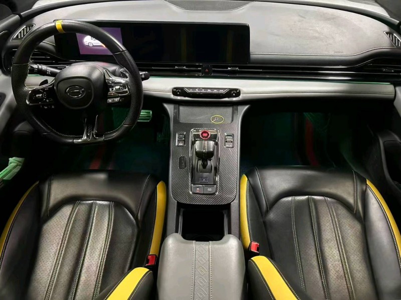 成都22年传祺影豹6