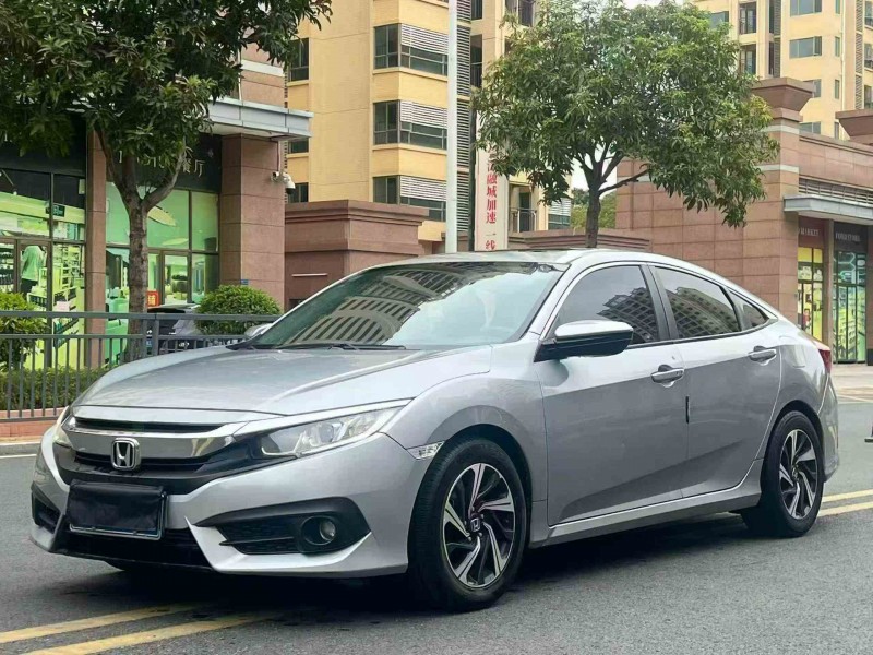 汕头18年本田思域3