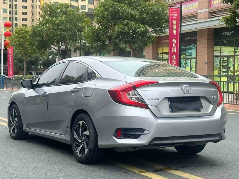 汕头18年本田思域7