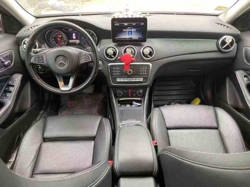 珠海18年奔驰GLA5