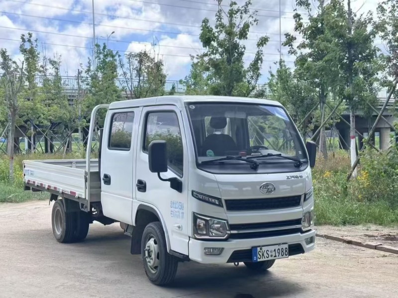 青岛23年上汽集团轻卡3