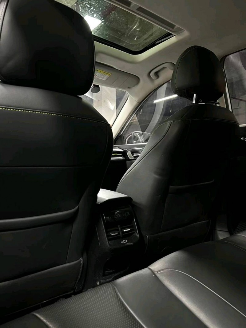 成都22年荣威i55