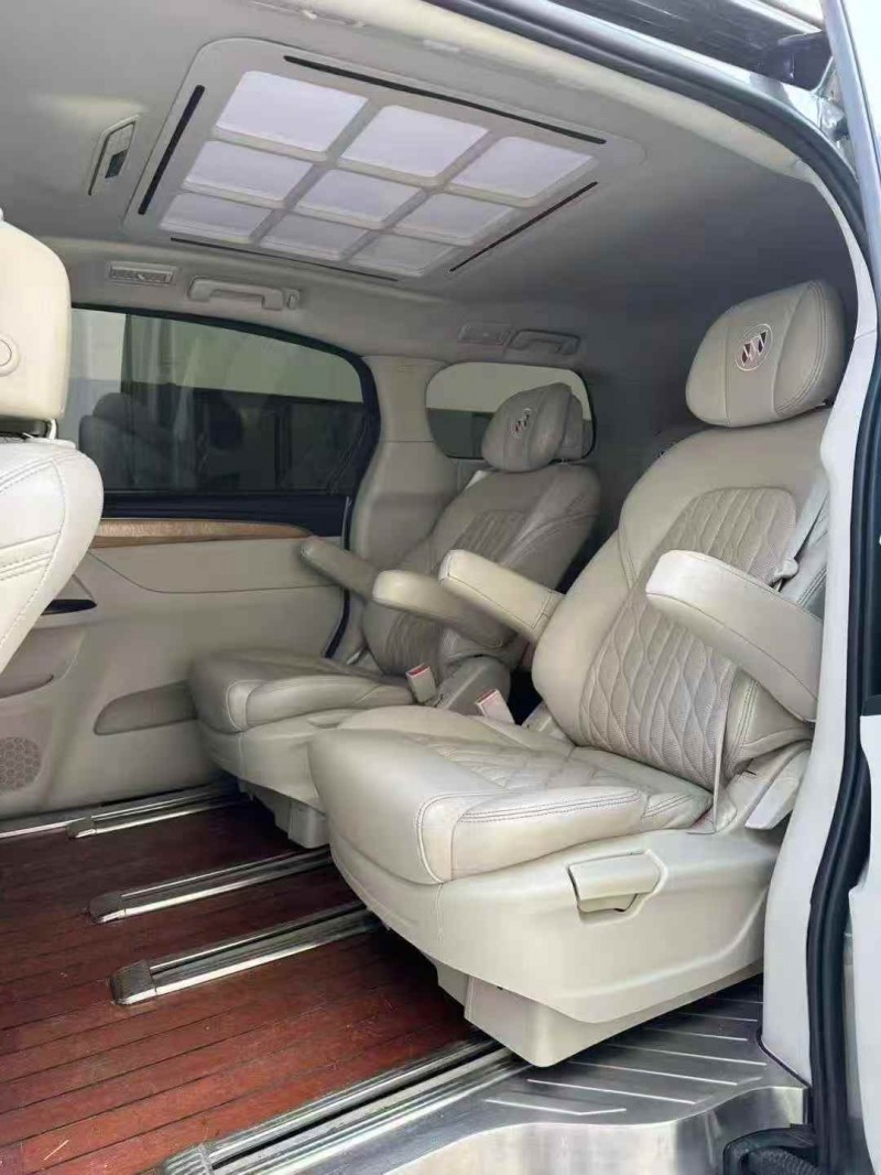 枣庄19年别克GL84