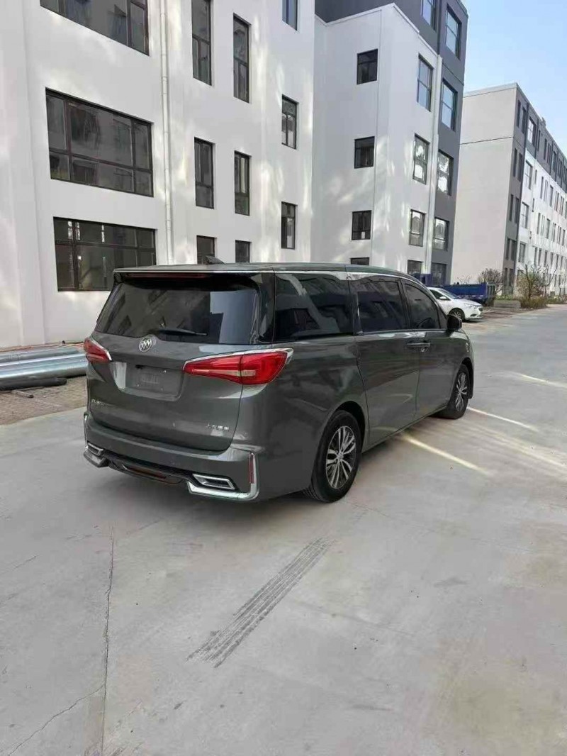 枣庄19年别克GL88