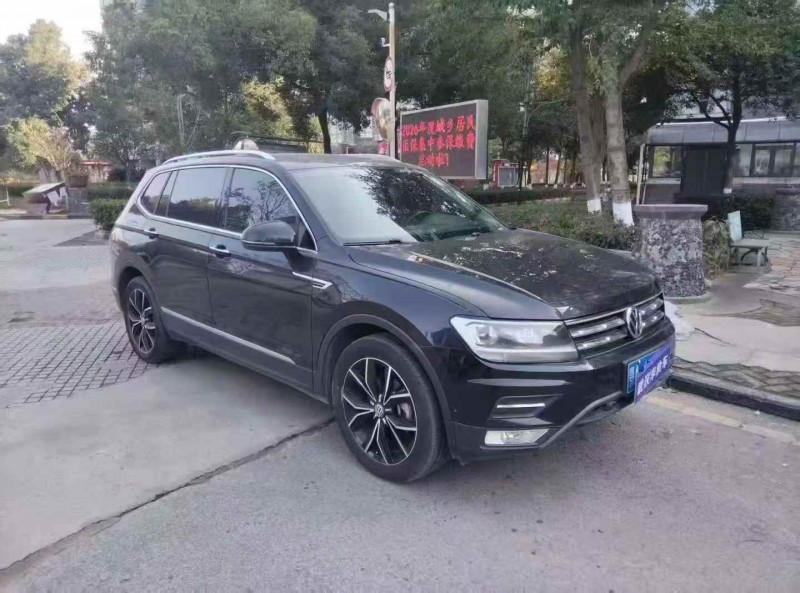 鄂州19年大众途观2