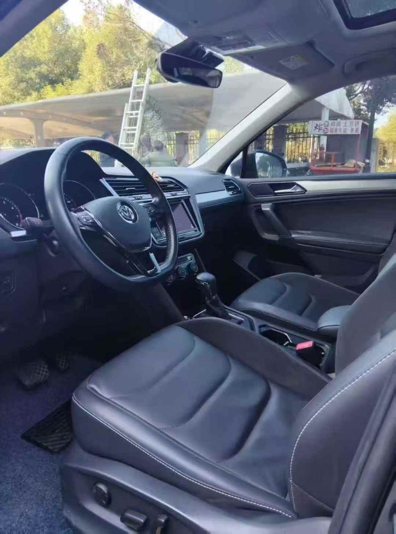 鄂州19年大众途观6