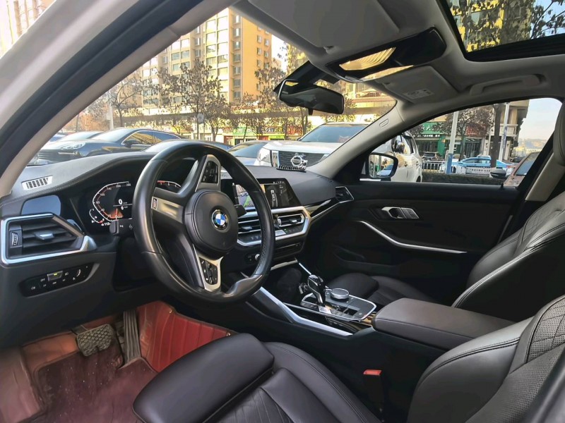 临夏22年宝马3系3