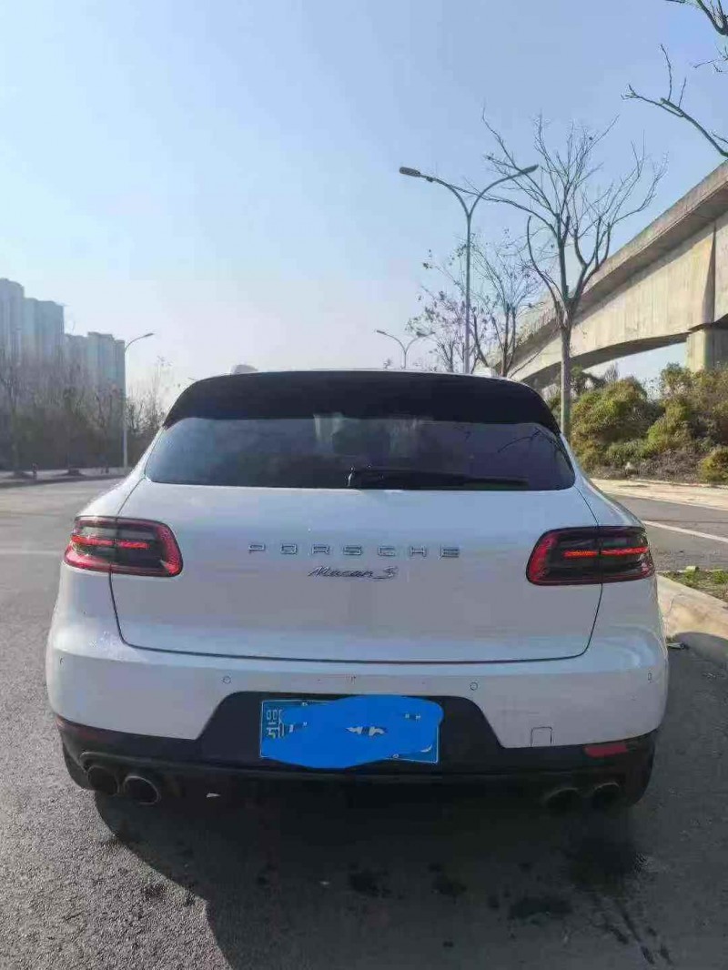十堰16年保时捷Macan8