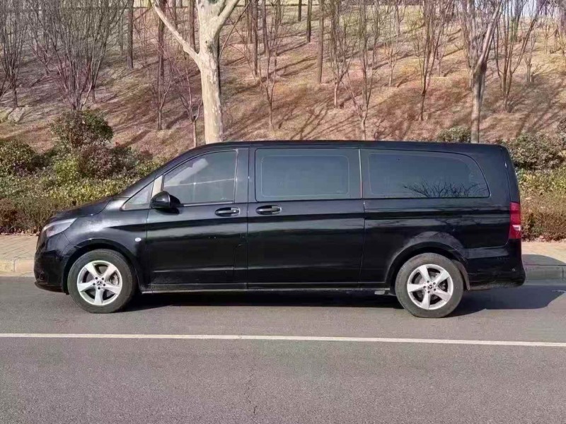 郑州20年奔驰威霆8