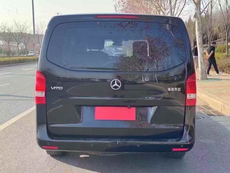 郑州20年奔驰威霆9