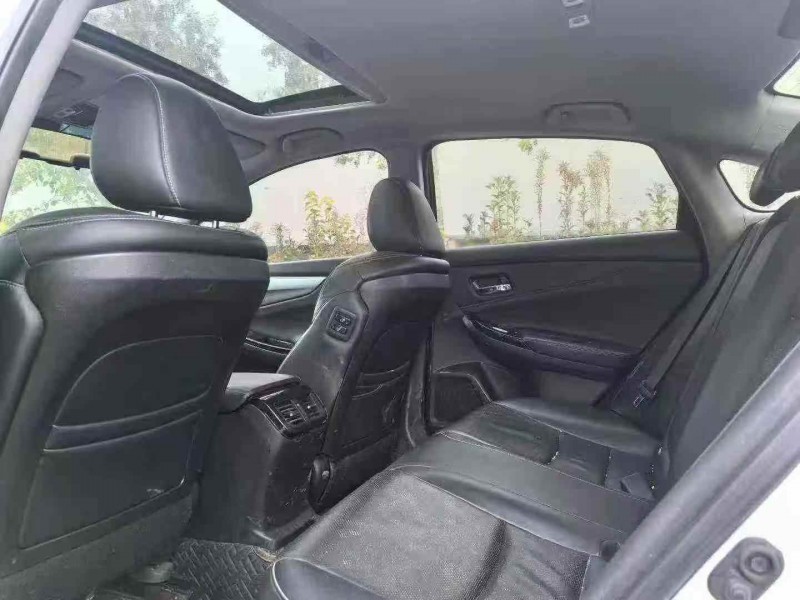 鄂州18年本田思铂睿8