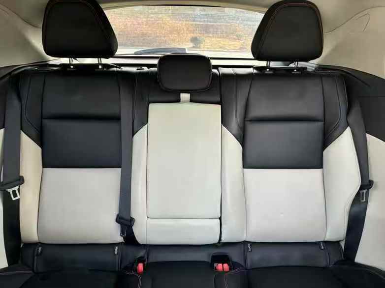 东营22年领克025