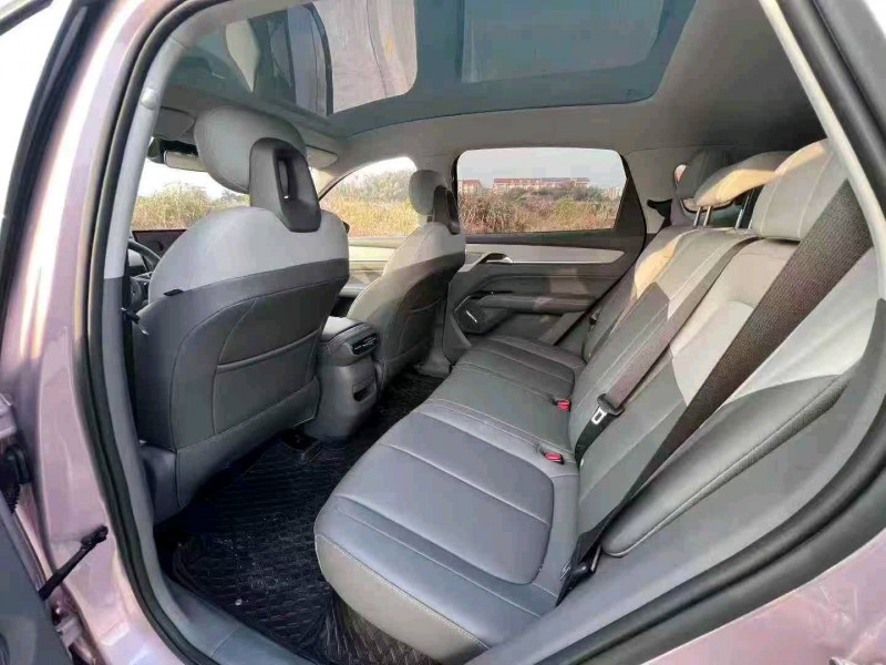 邵阳25年奔腾悦意5