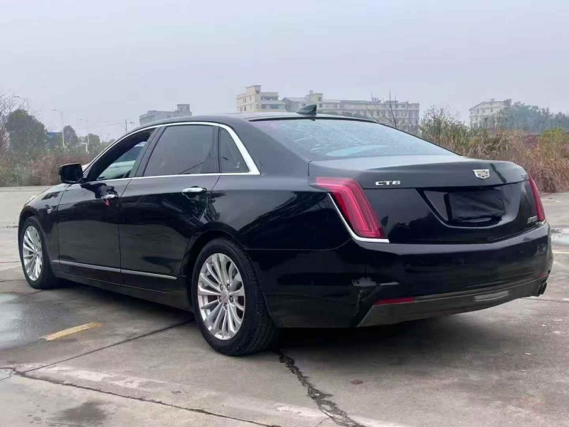 湘潭18年凯迪拉克CT68