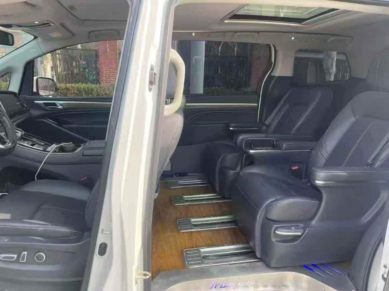 青岛22年传祺M8/GM86