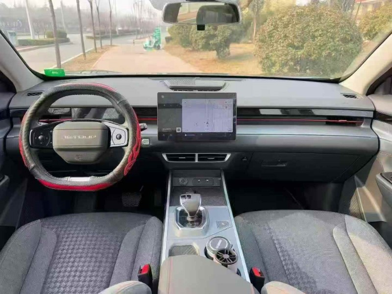 东营25年奇瑞捷途5