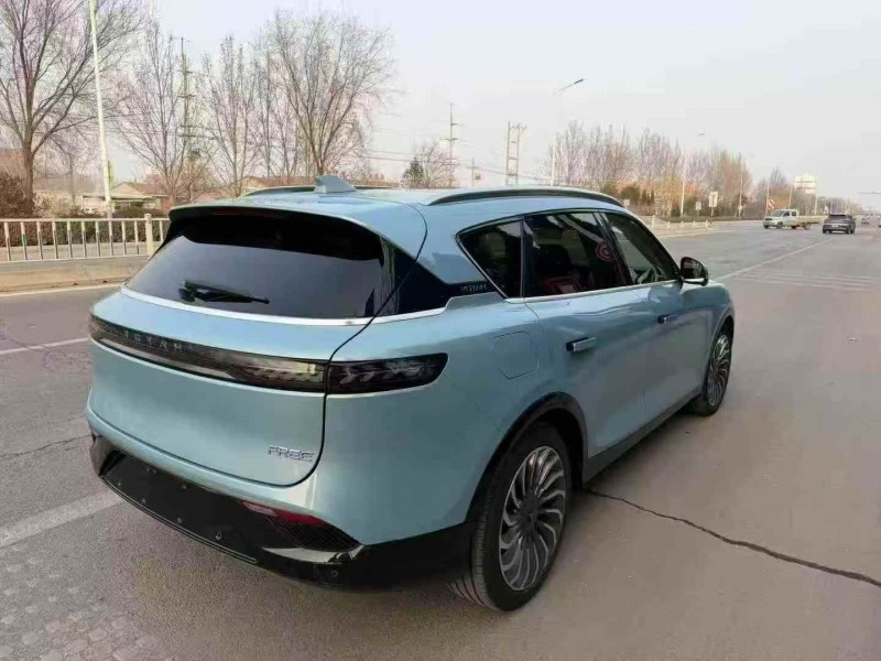 枣庄22年岚图汽车FREE9