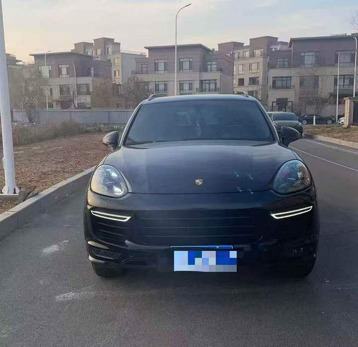 常州17年保时捷卡宴1