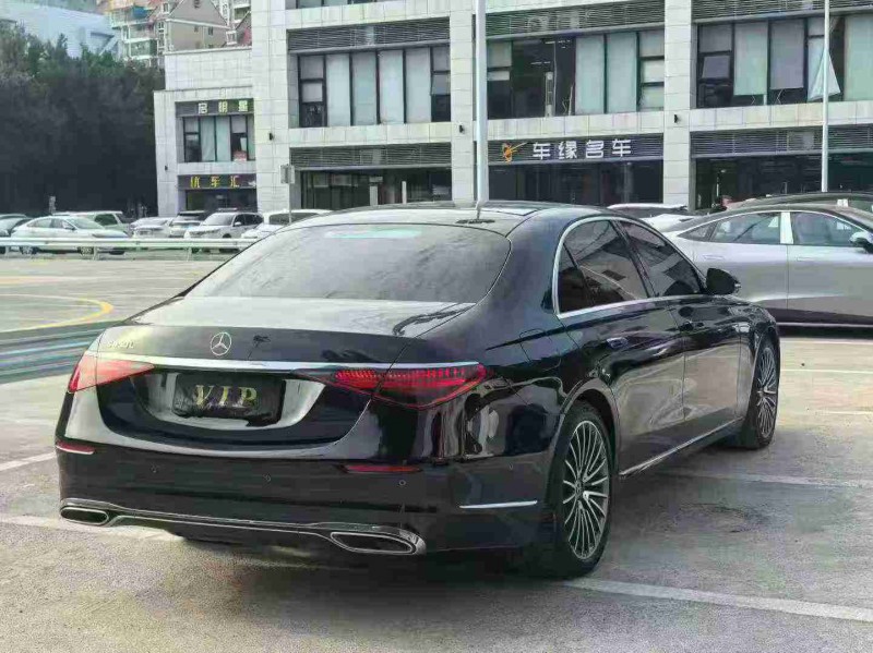 莆田22年奔驰S8