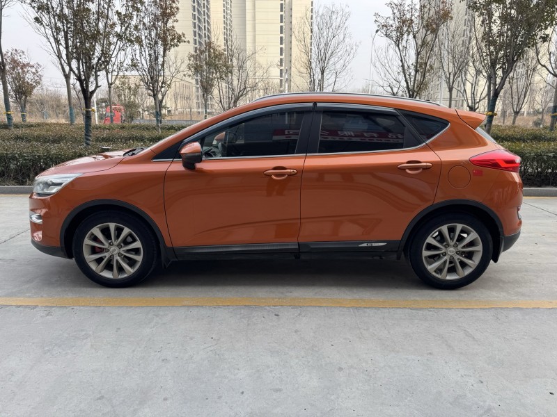 济宁16年吉利帝豪8