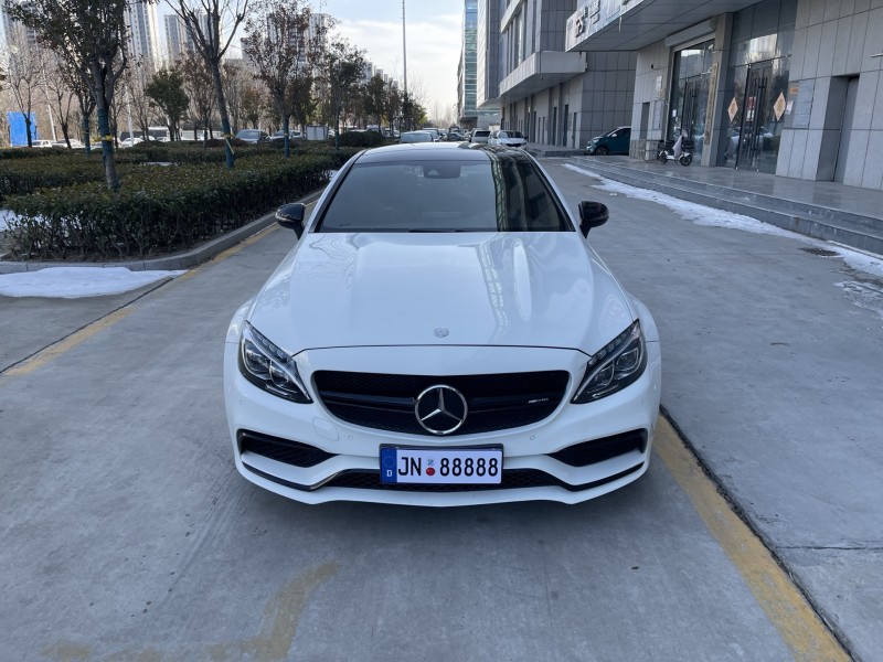 济宁18年奔驰C1