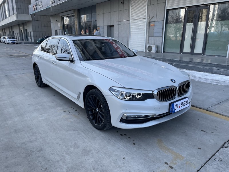 济宁19年宝马5系5